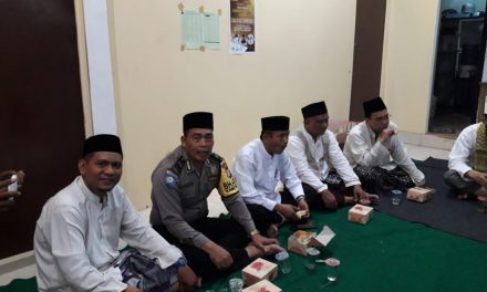 AIPTU APENDIH BHABINKAMTIBMAS KELURAHAN PANINGGILAN UTARA  GIAT POLSANTREN