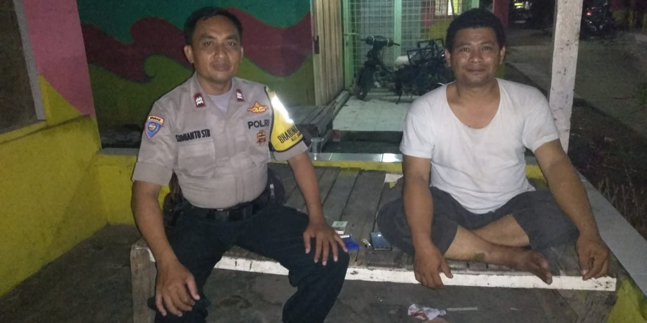 Sambang tokoh malam hari, Binmas Polsek Neglasari bincang seputar situasi Kamtibmas