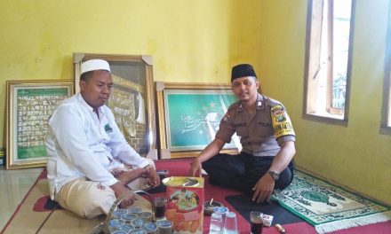 Bhabinkantibmas Polsek Sepatan Brigadir Sidik Ammarullah SH’ Meminimalisir Guantibmas Jelang Pileg dan Pilpres Bersama Tokoh Agama