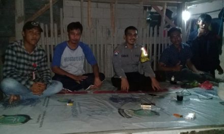 Kongres Kantibmas bersama pemuda di pos ronda’ Bhabinkantibmas Polsek Sepatan Brigadir Ahmad Syaifullah