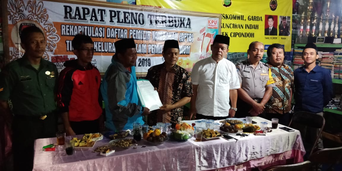 Aiptu Turut Raharjo Kawal Rapat Pleno Terbuka Rekapitulasi Daftar Pemilih Tambahan