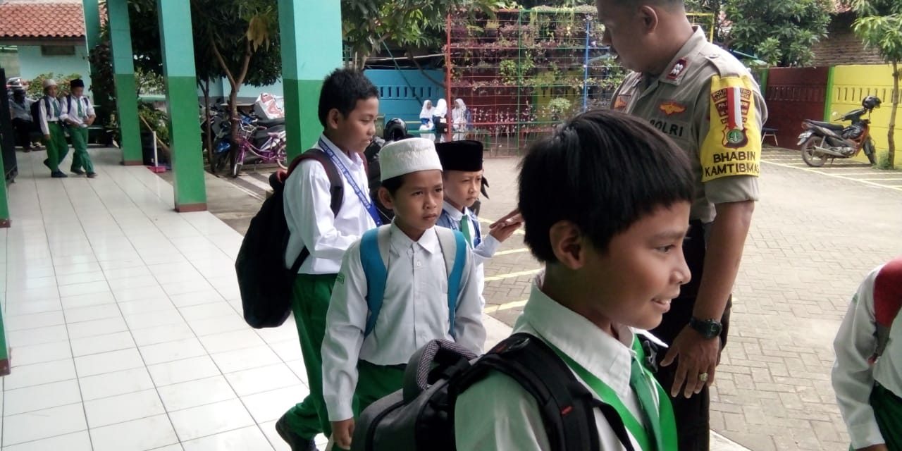 Aiptu Mulyadih Kunjungi Sekolah Cegah Peredaran Narkoba