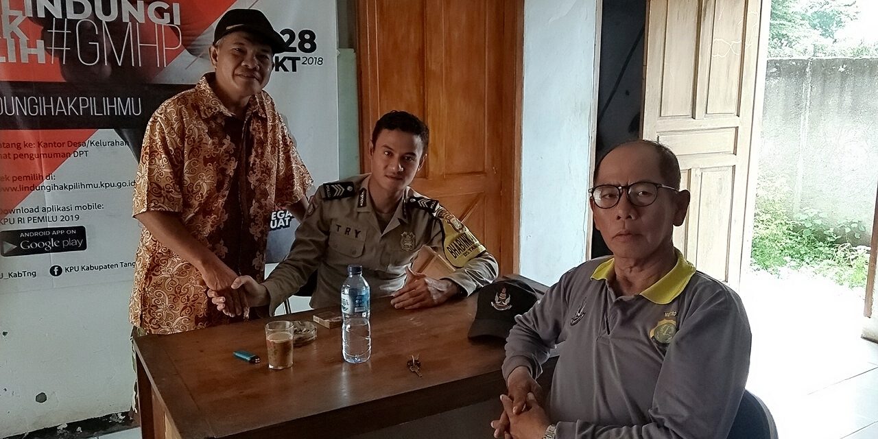 Dialogis Kantibmas Jelang Pilpres bersama Tokoh Masyarakat’ Bhabinkantibmas Polsek Sepatan Brigadir Tri Bintoro