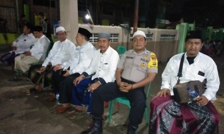 BHABINKAMTIBMAS DESA TELUKNAGA HADIRI HAUL KE-12 KH.M. ZARKASYI HASAN DI PONPES AL HASANIYAH DESA TELUKNAGA