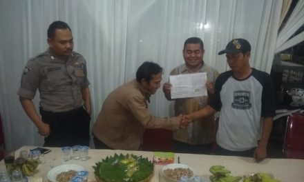 Bhabinkantibmas Polsek Sepatan Brigadir Tri Bintoro Meredam Permasalahan Warganya