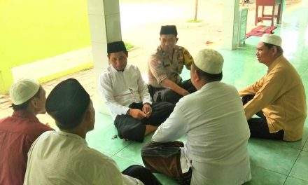 Binmas Polsek Neglasari Shalat Jum’at keliling di Masjid Nurul Ikhlas