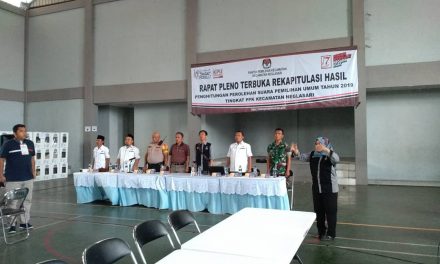 Kapolsek Neglasari hadiri Pembukaan Rapat Pleno tingkat PPK Pada Pemilu 2019