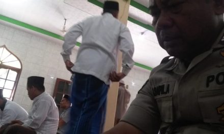 Bhabinkantibmas Polsek Sepatan Aiptu D Syaipul Anwar Melaksanakan Giat Program Cinta Masjid