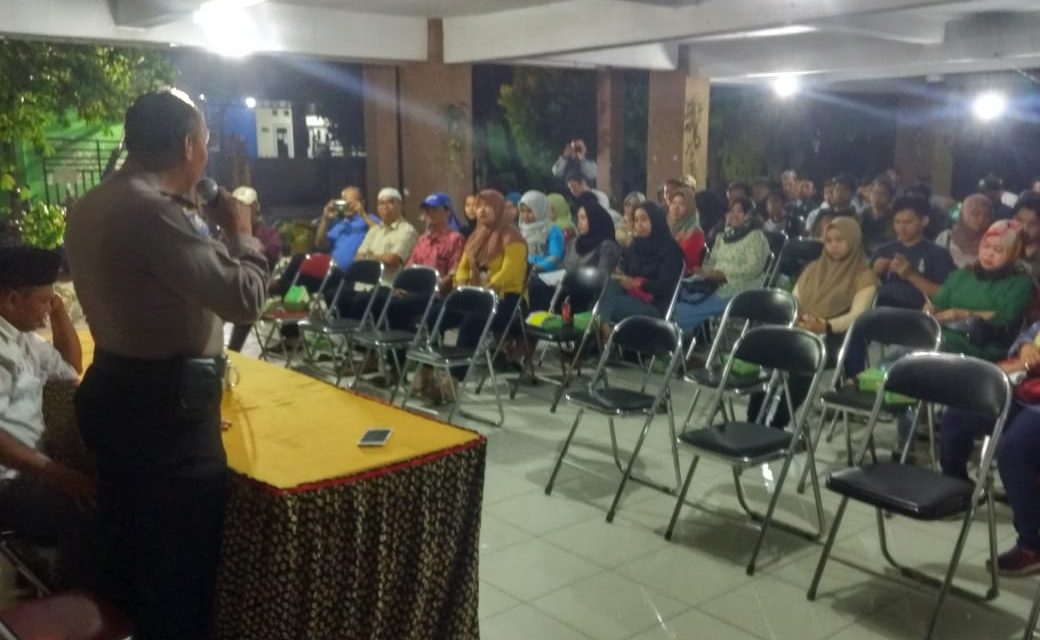 Sinergitas Petugas Tps Dan Pihak Kepolisian Akan Memberikan Keamanan Saat Hari Pencoblosan Pesan Binamas Polsek Cipondoh