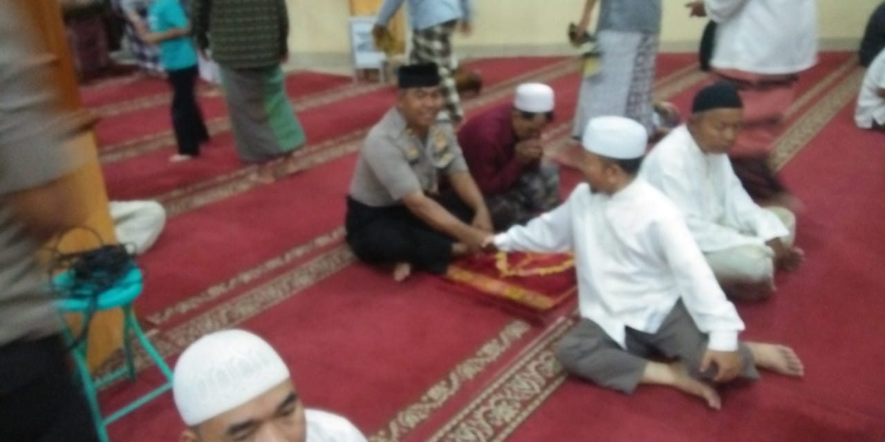 TARAWEH KELILING WAKA POLSEK TELUKNAGA SHOLAT TARAWEH DIMASJID ATTAQWA