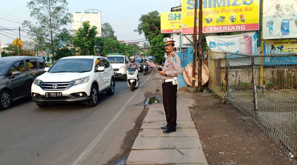 Polsek Karawaci mengemban tugas fungsi lalulintas