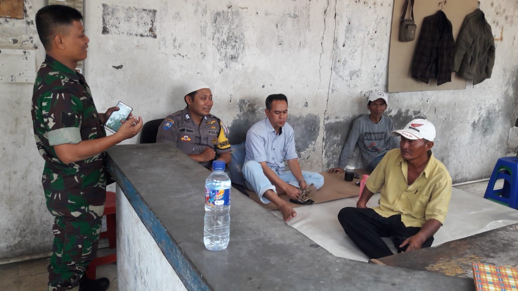 Babinkamtibmas kelurahan Bugel melaksanakan giat Cooling SYSTEM