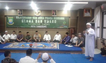 Kapolsek Cipondoh Beserta Tiga Pilar Kecamatan Pinang Buka Puasa Bersama Ulama