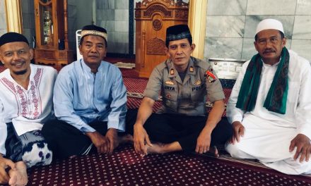 WAKA POLSEK KARAWACI MELAKSANAKAN GIAT SHOLAT TARAWIH