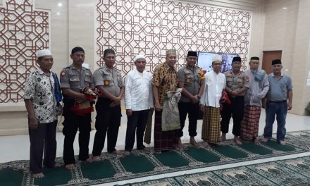 Bulan Ramadhan, Polsek Cipondoh Gelar Tarawih Keliling