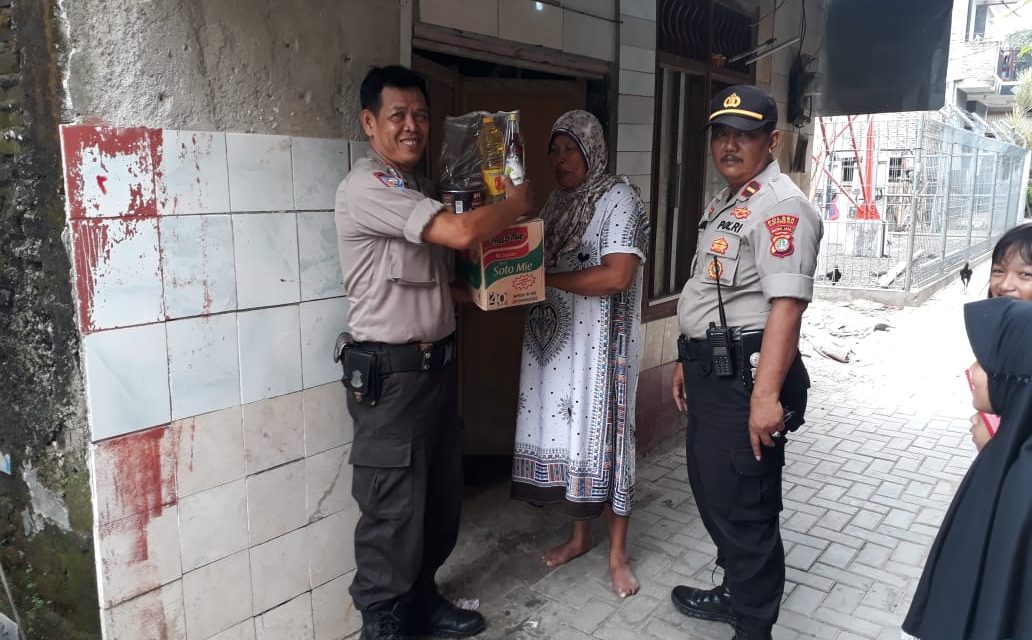 Jalankan Cooling System, Polsek Cipondoh Kunjungi Warga Slum Area