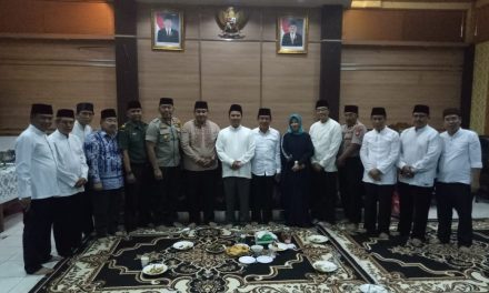 Kapolsek Cipondoh Ikuti Buka Puasa Bersama Walikota Tangerang