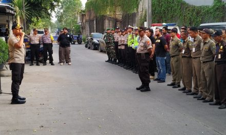 Polsek Cipondoh Gelar Serpas Pengamanan Malam Takbiran