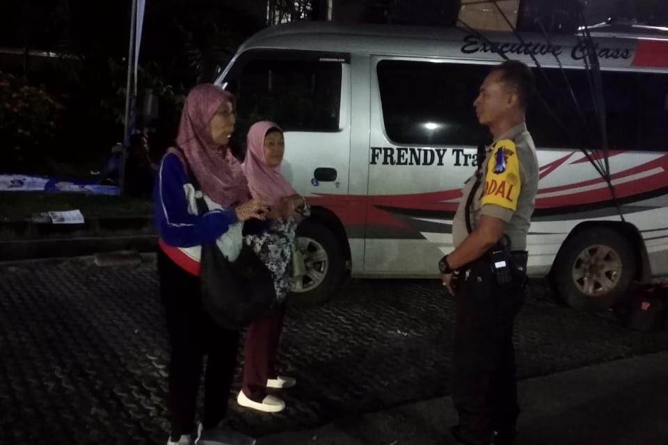 Padal Pospam Rest Area Ingatkan Pengemudi Untuk Berhati Hati Saat Membawa Kendaraan