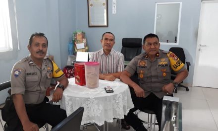 Ciptakan Situasi Kondusif Kapolsek Cipondoh Sambangi Tokoh Masyarakat