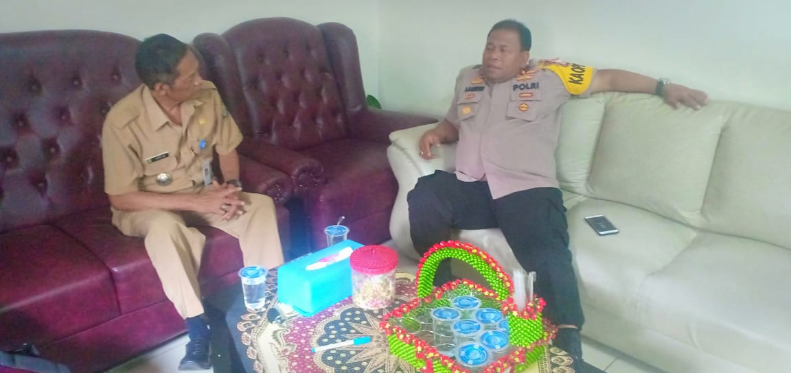 Kapolsek Neglasari gandeng lurah karang anyar “Cooling System’ di Wilayah