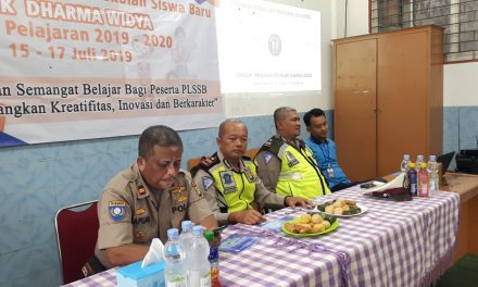 Unit Binmas dan Lantas Polsek Neglasari berikan Pembinaan di SMK Dharma Widya