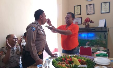 Polsek Neglasari gelar Syukuran Kenaikan Pangkat secara sederhana