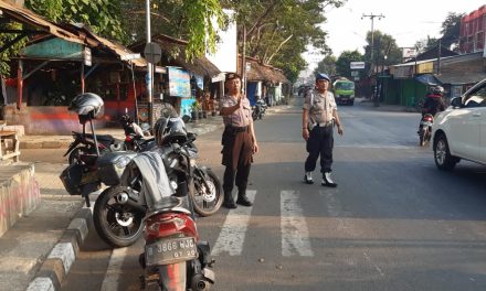 Pengaturan Lalu lintas Anggota Polsek Neglasari, Wujud Pelayanan Polri Kepada Masyarakat