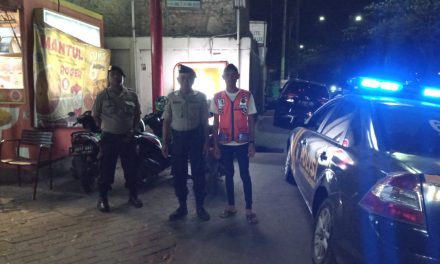 Patroli Biru Samapta Polsek Neglasari antisipasi Guankamtibmas di Minimarket 24 Jam