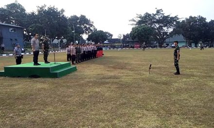 Kapolrestro Tangerang Kota Pimpin Apel Bersama TNI-Polri di Yonif 203/AK Pada HUT Bhayangkara ke-73