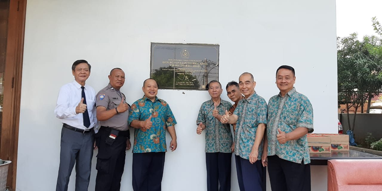 BHABINKAMTIMAS PABUARAN KARAWACI TANGERANG COOLING SYSTEM SEKALIGUS PANTAU GIAT TES BAKAT DI WIHARA DHARMA ABADI.