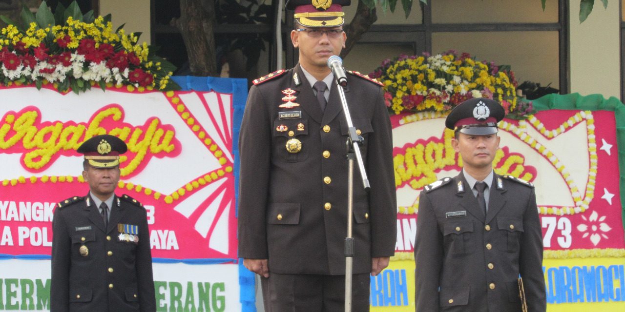 UPACARA PEMBINAAN TRADISI PERINGATAN HARI BHAYANGKARA KE 73 TAHUN 2019 DI HALAMAN MAKO POLSEK KARAWACI