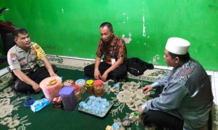 Bhabinkamtibmas Polsek Cipondoh Sambang Polsantren ke Ponpes Attahiyyah