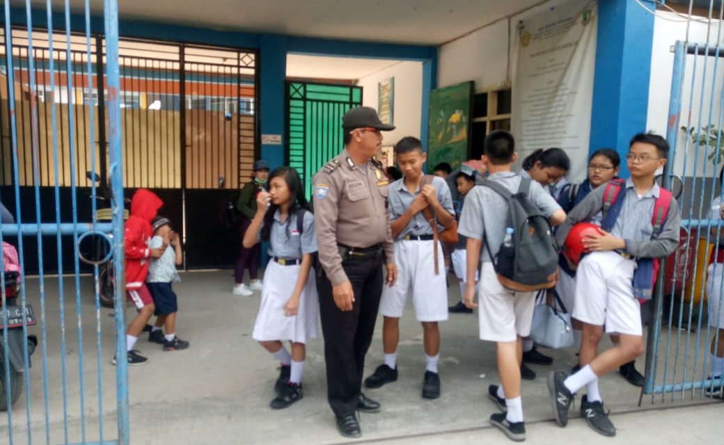 Jalin Keakraban Dengan Pelajar Saat Sambang Sekolah