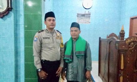 Bhabinkamtibmas Bersinergi Dengan Tokoh Agama Jalin Silaturrahmi