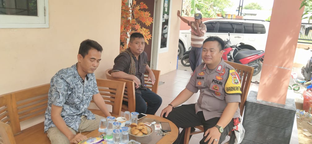 GIAT SAMBANG BHABINKAMTIBMAS KEL. SALEMBARAN JAYA BRIGADIR HASAN BASRI SAMBANG WARGA