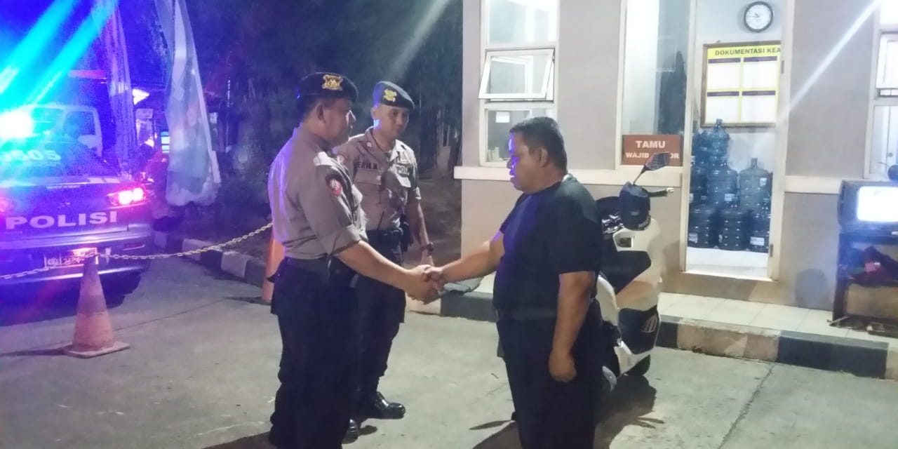 Anggota Patroli Polsek Cipondoh Kunjungi Kawasan Duta Indah Iconic