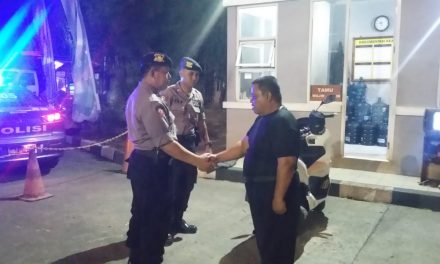 Anggota Patroli Polsek Cipondoh Kunjungi Kawasan Duta Indah Iconic