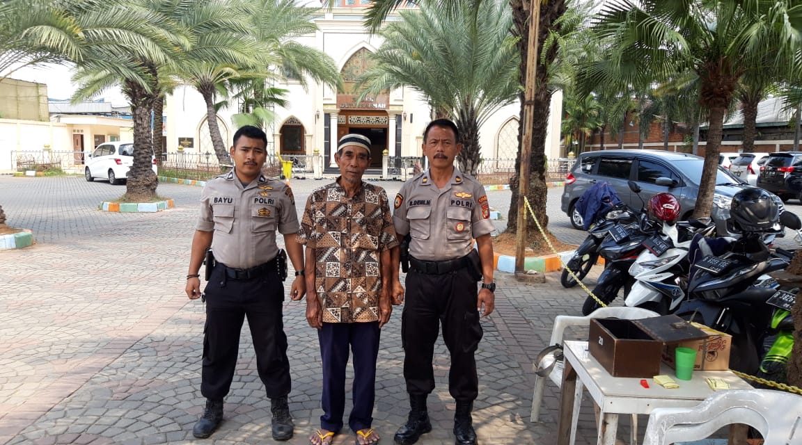 Unit Samapta Polsek Cipondoh Patroli Di Masjid Jaga Keamanan Sholat Jumat