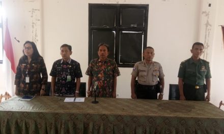 Ipda Ismail Panit Binmas Polsek Neglasari hadiri kegiatan Lokmin Puskesmas