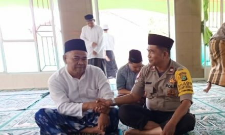 Aiptu Sulaiman Binmas Kelurahan Kedaung Baru Laksanakan Shalat Jum’at Keliling