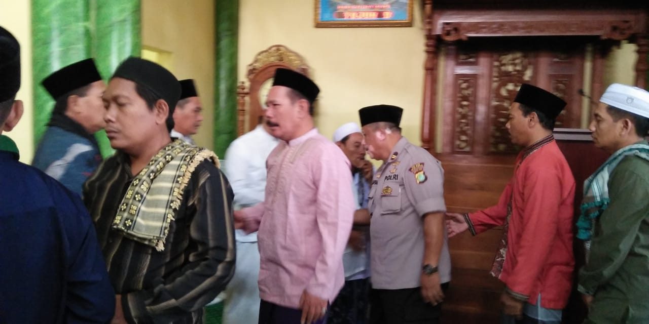 Kanit Binmas Polsek Neglasari laksanakan Jumling di Masjid Annabawi