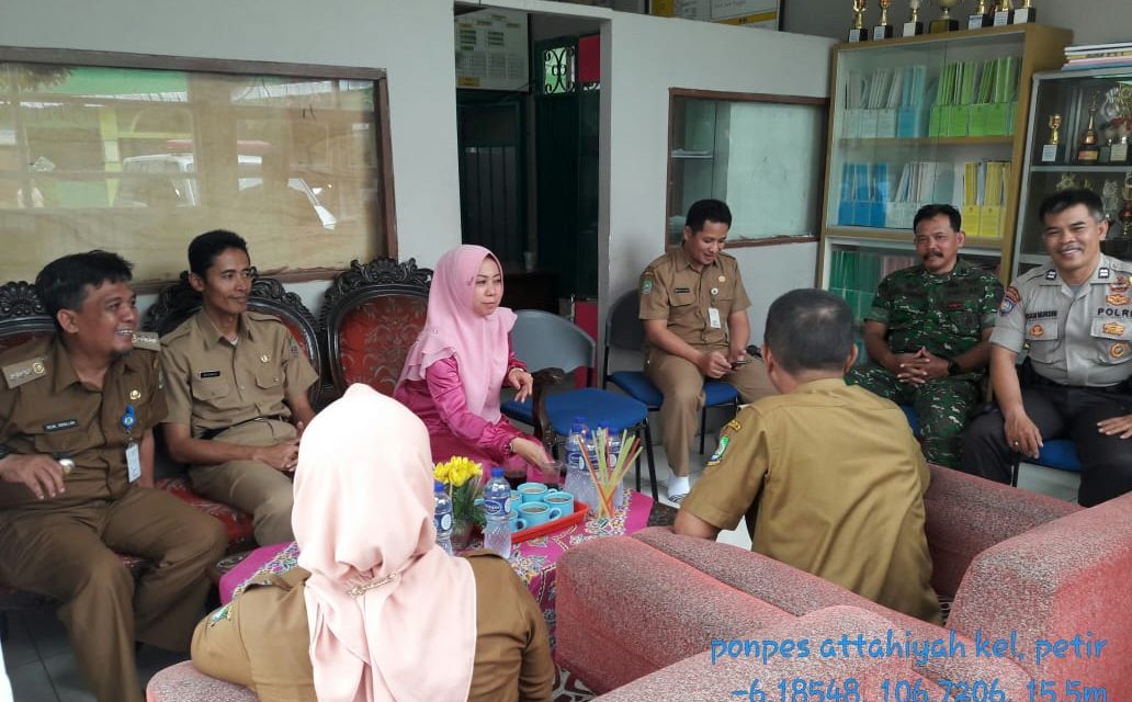 Temui Pengurus Pondok Pesantren Bhabinkamtibmas Polsek Cipondoh Jalin Silaturahmi