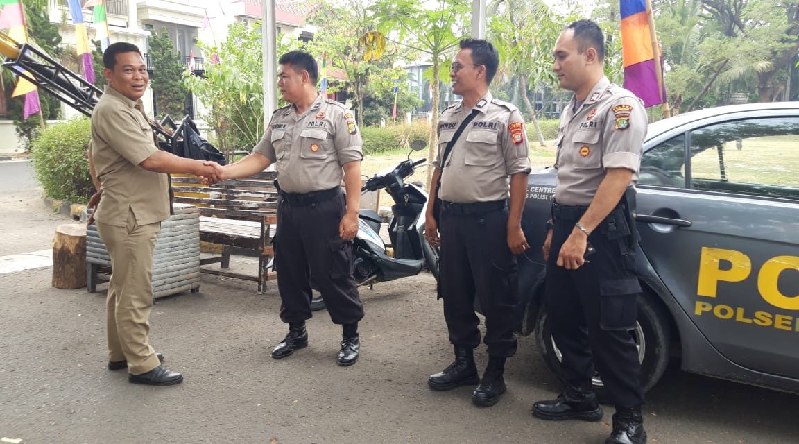 Patroli Samapta Polsek Cipondoh Sambangi Perumahan