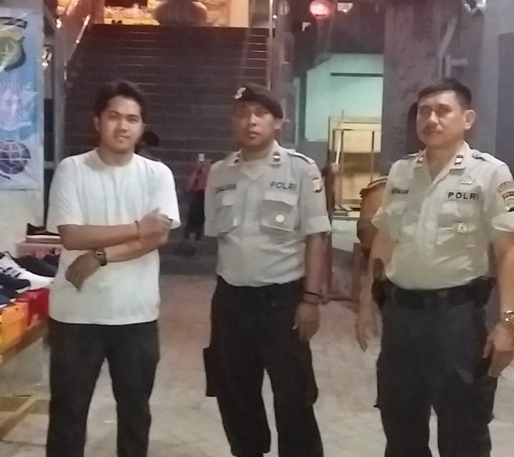 Patroli Biru Samapta 6702, Sampaikan Pesan Kamtibmas di Vihara Boetong