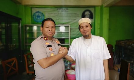 Kapolsek Neglasari Gelar Silaturahmi Kamtibmas dengan Pengasuh Pondok Pesantren