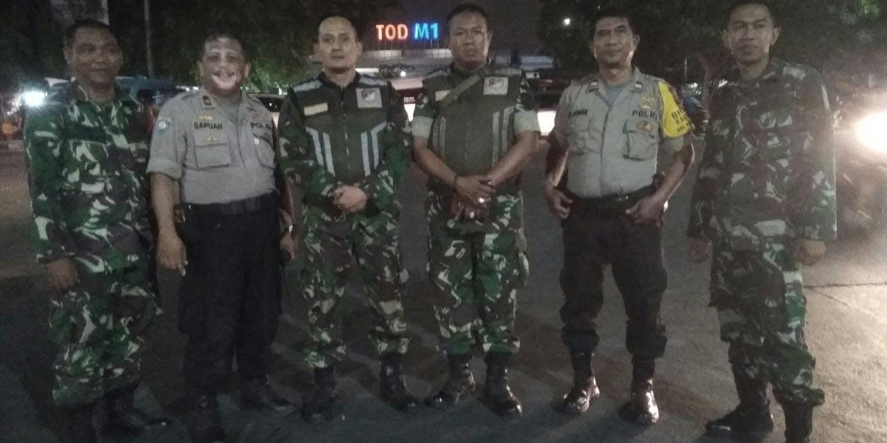 Jaga Kamtibmas Kondusif, Polsek Neglasari Bersama Koramil Gelar Patroli Bersama