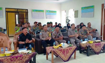 Hadiri Rapat RAPI, Binmas Karang Anyar Sampaikan Pesan Kamtibmas