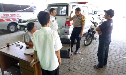 Sambangi Puskesmas Ds. Tegal Angus Kapolsek Jalin Silaturrahmi