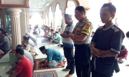 Dimasjid Nurul Ummah Bhabinkamtibmas Aiptu Yosef Sholat Jum’at